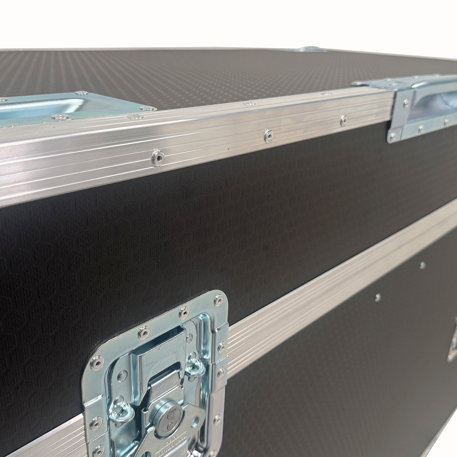 Twin ETC Halcyon Gold UB Moving Head Flightcase